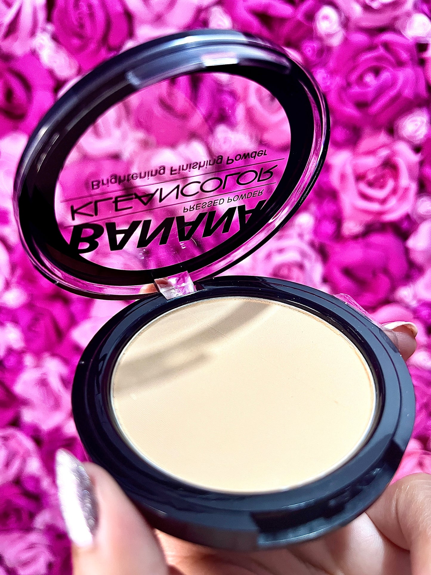 POLVO COMPACTO BANANA KLEANCOLOR