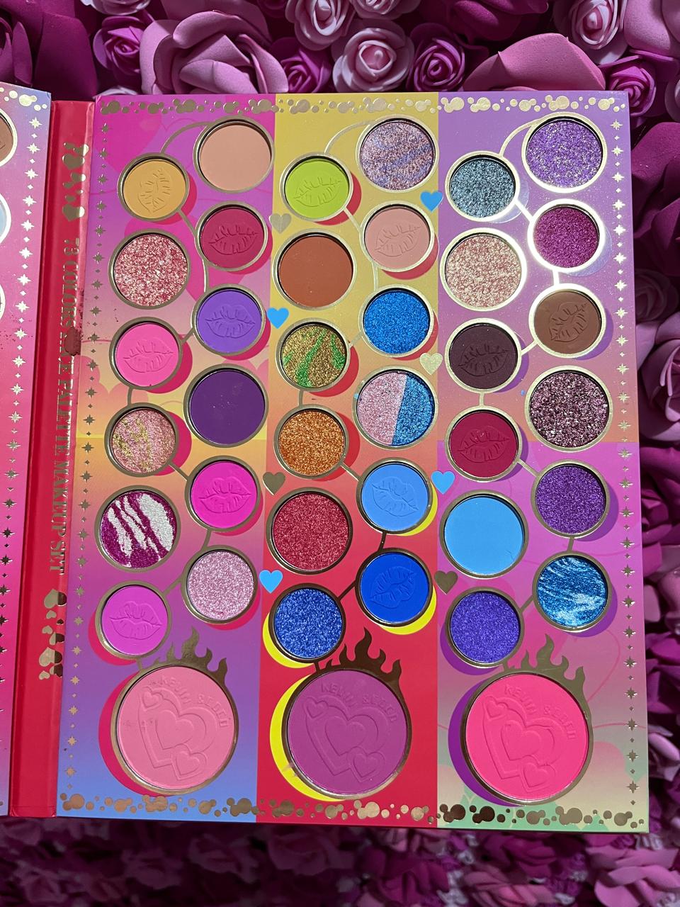 PALETA SOMBRA HAPPY YEAR 45 COLORS