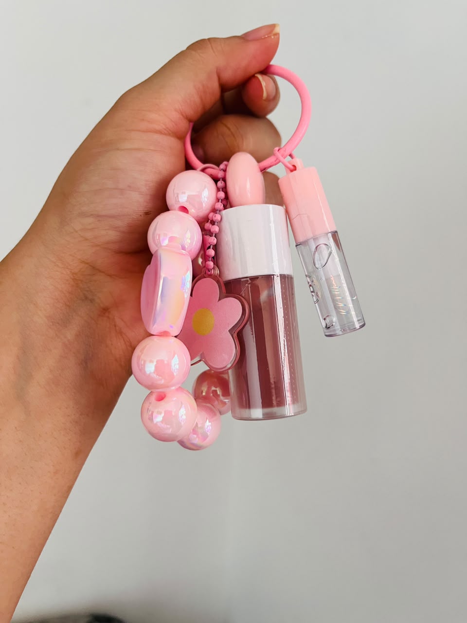 LLAVERO DUO NUDE + GLOSS HIDRATANTE BLOOMSHELL