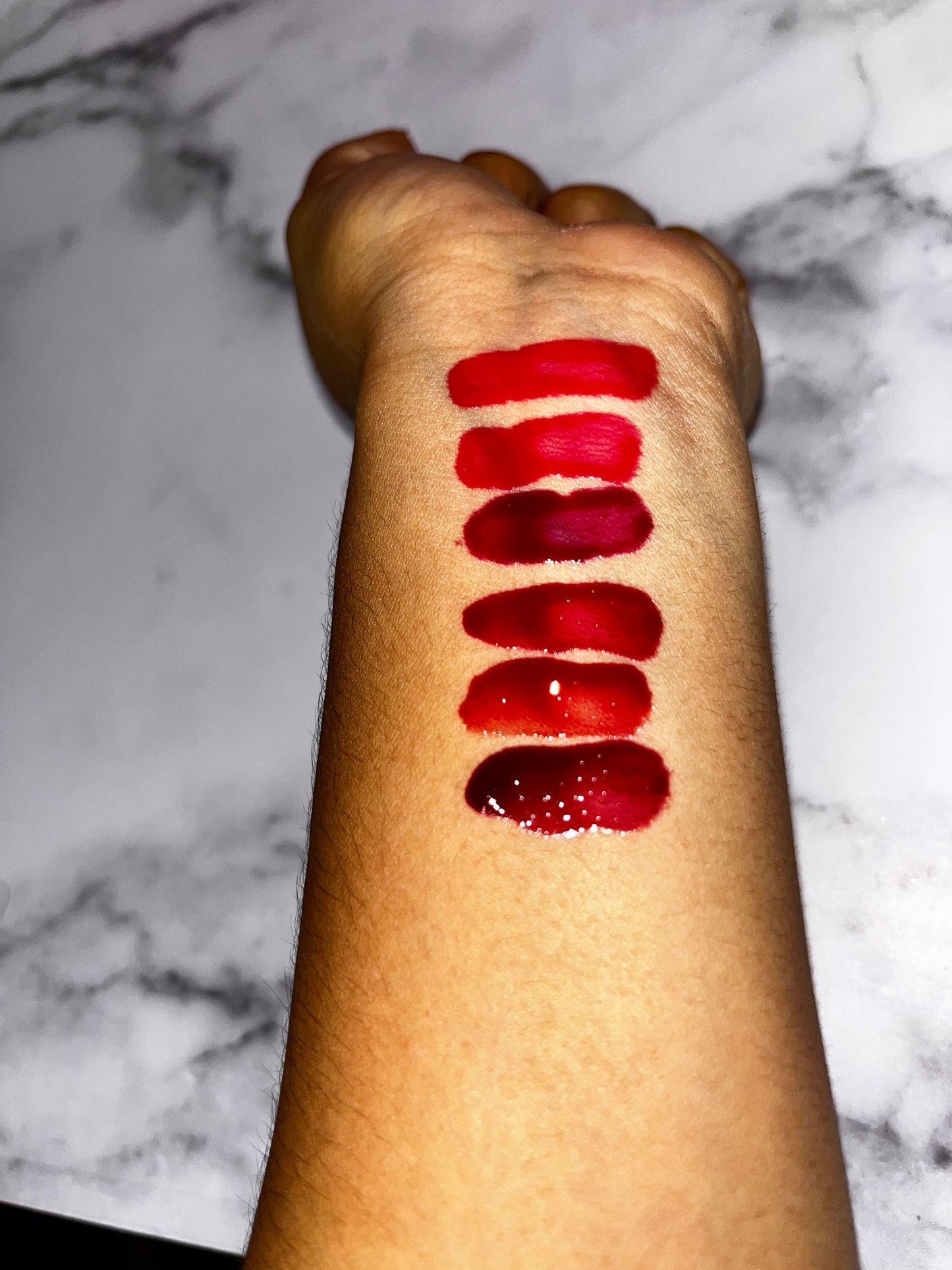 LIP OIL CON COLOR KARITE