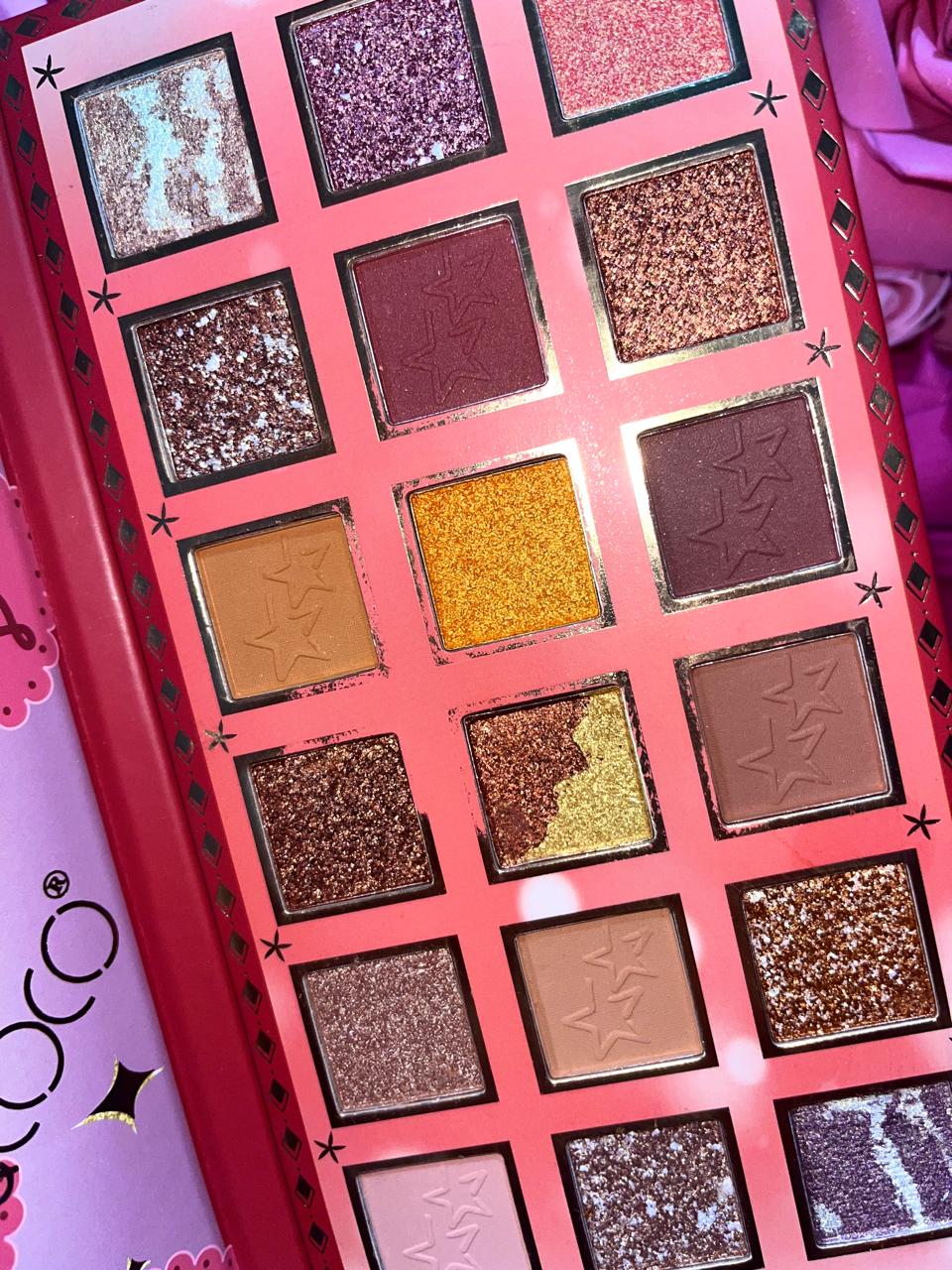 PALETA DE SOMBRAS X18 COLORES KEVIN & COCO