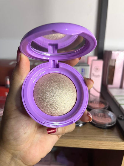 ILUMINADOR BOSS BABE - PURPURE 03 PROTAGONISTA